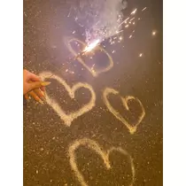 芹奈
