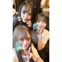 ティラノまな