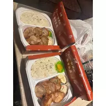 紬 ひい