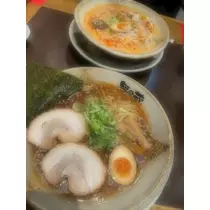 もも