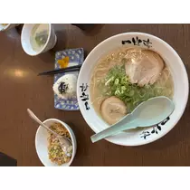 みあ