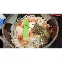 愛羽 仁美