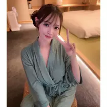 葉月 りほ