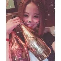美波 なつ