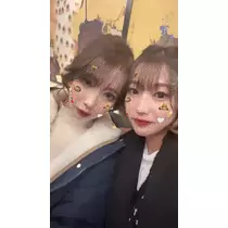 あや