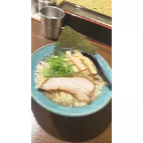 小鳥遊 もか