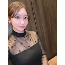 美波 あいか