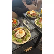まい