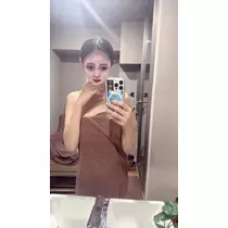 葉月 りほ