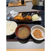 美波 あいか