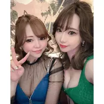 あや