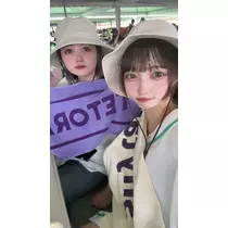 かびるんるんさわ