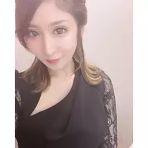 美波 あいか