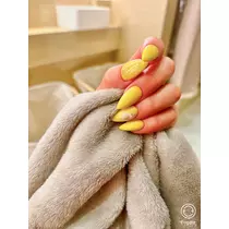 美月 れい
