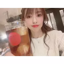 夏目 梨仔