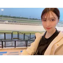 夏目 梨仔