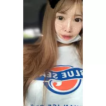 葉月 りほ