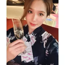黒輝 りさ