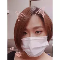 エミ （スタッフ）