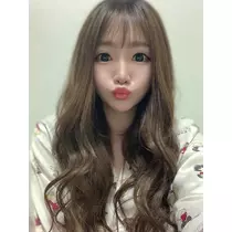 葉月 りほ