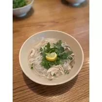 マユ