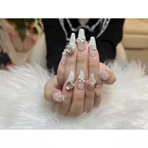 一 依千