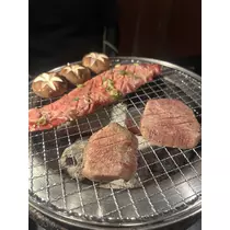 小鳥遊 もか