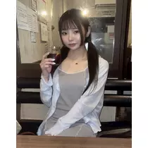 あみな