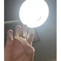 ゆりな