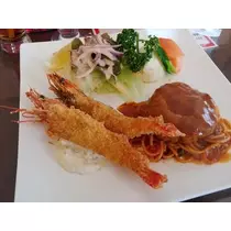 真城 みく