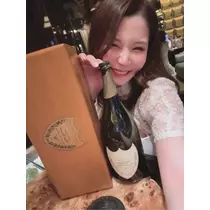 足立 はな