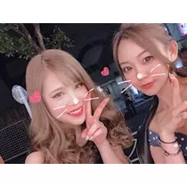 華