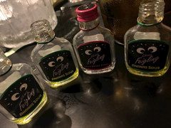 🍾🥂🍻🍺🍶🍸🥃🍷