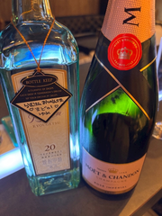 🍾🎶