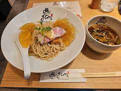 お寿司で有名なおのでらラーメンへ🍜