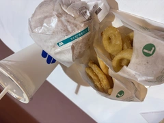 モスバーガー🍔 ̖́-