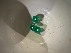 *☂*̣̩⋆̩