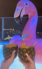Night pool 🦩🍹🌙*.｡
