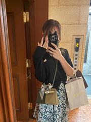 👜