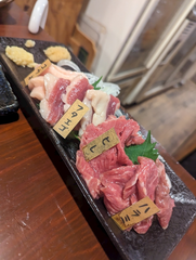 馬刺しってヘルシーで美味しい🐴