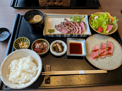 おにく