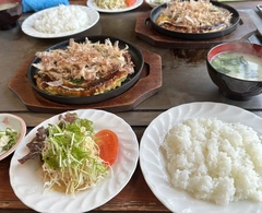 🍴