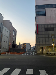 やすみ