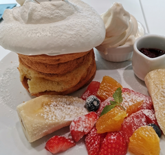 🥞🥭🍓🫐✨️