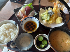 熱海飯うま~🩷🩷
