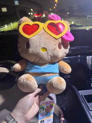 日焼けキティ🌺🌴😻