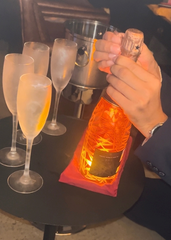 お店で最後のモエピカ