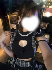 👀