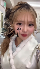 人生初袴👘 ̖́-‬