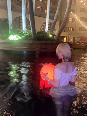 ナイトプール